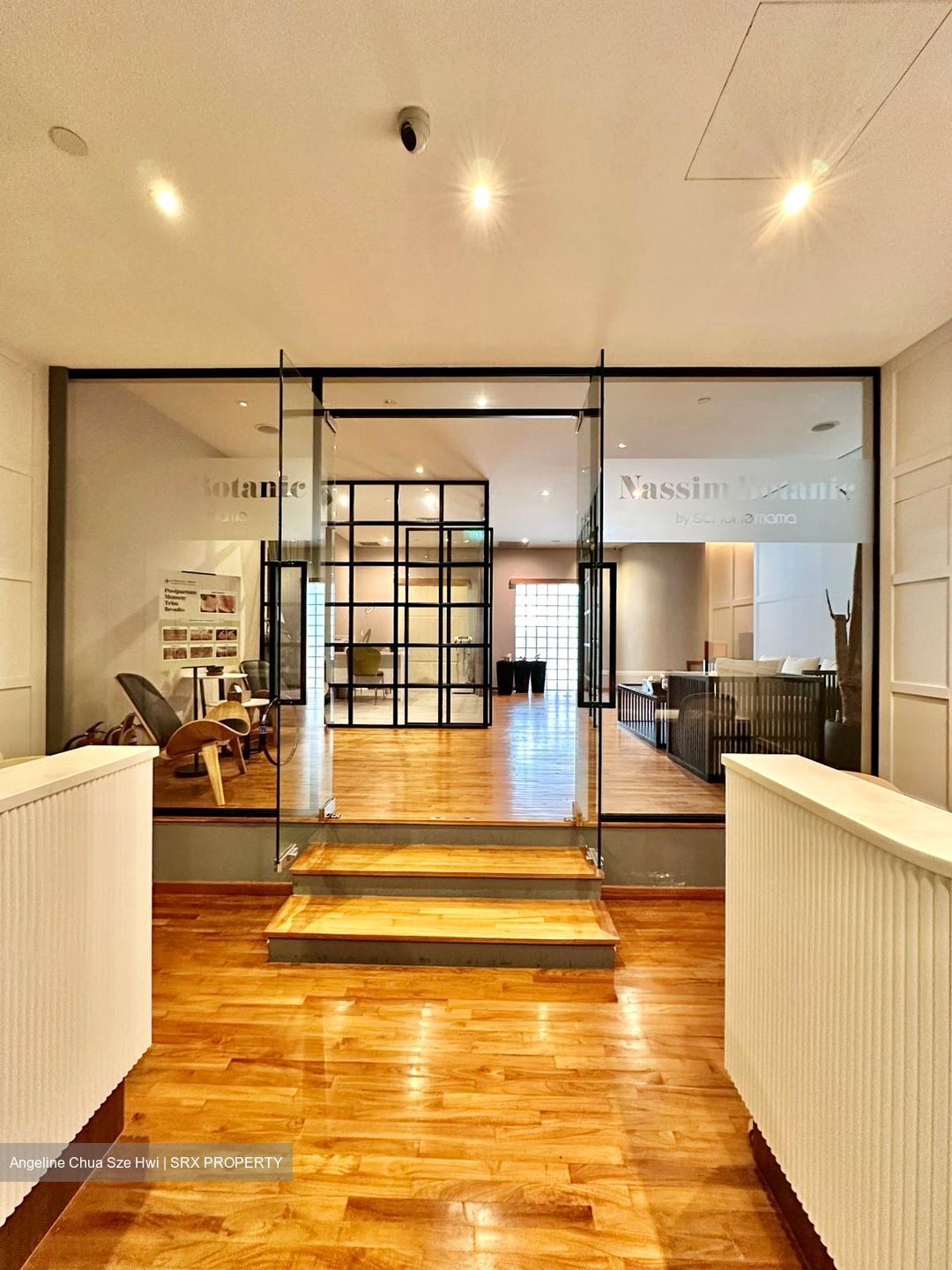 Marriott Hotel, Singapore (D9), Retail #498155701